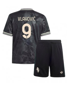 Billige Juventus Dusan Vlahovic #9 Tredjedraktsett Barn 2025-26 Kortermet (+ Korte bukser)